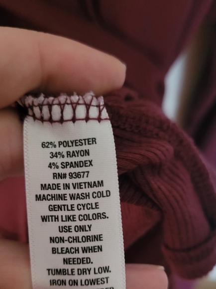 a.n.a Wine Red Long Sleeve Tee Size XXL - Picture 5 of 5